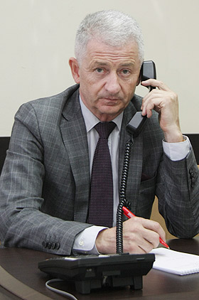 Заведующий кафедрой неврологии и нейрохирургии БелМАПО, доктор медицинских наук, профессор Владимир ПОНОМАРЕВ.