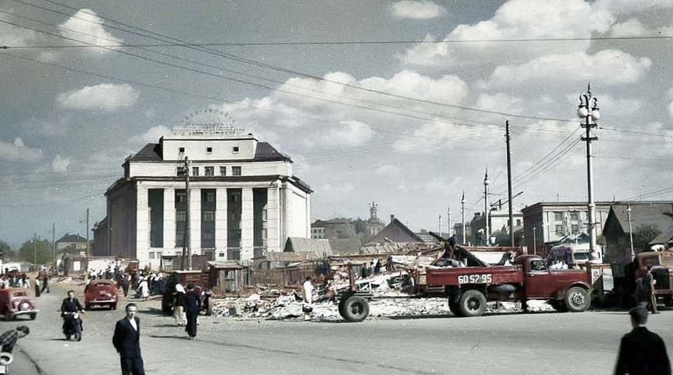 Комаровская площадь, 1955 г.  
