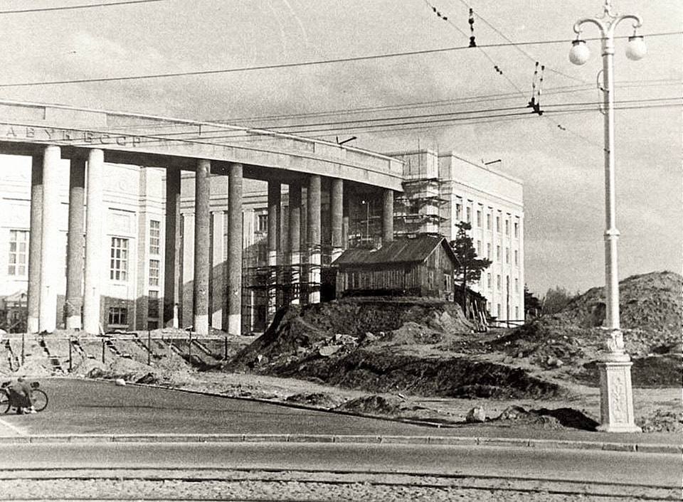 Здание Академии наук БССР, 1953 г. 