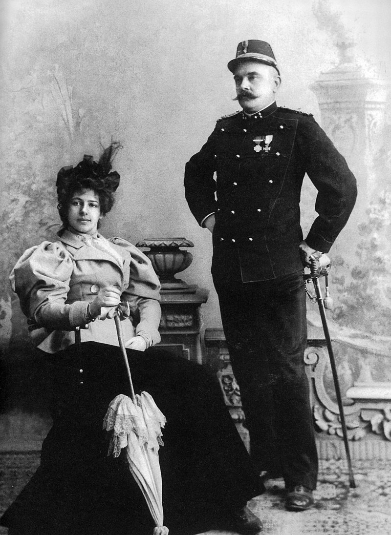 Маргарета Зелле и Рудольф Маклеод. 1897 год. 