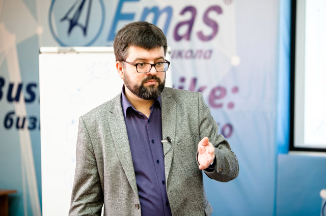 Андрей МИРОШНИЧЕНКО, консультант по управлению знаниями и компетенциями.